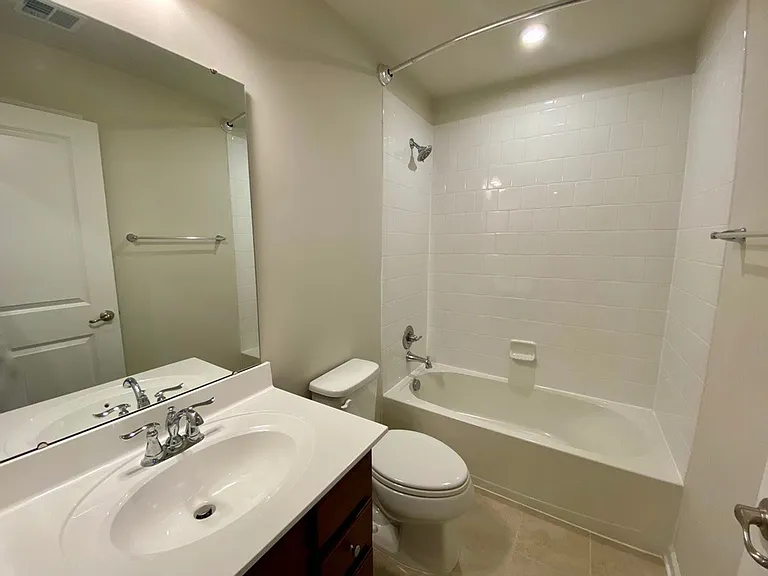 1119 Sunset Avenue Ext — Photo 16