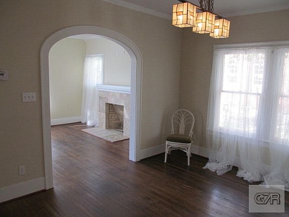 4th image of 4322 Avenue T