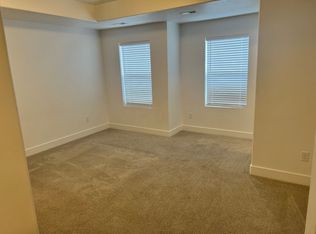 3881 W Kinglassie Ct, Taylorsville, UT 84129