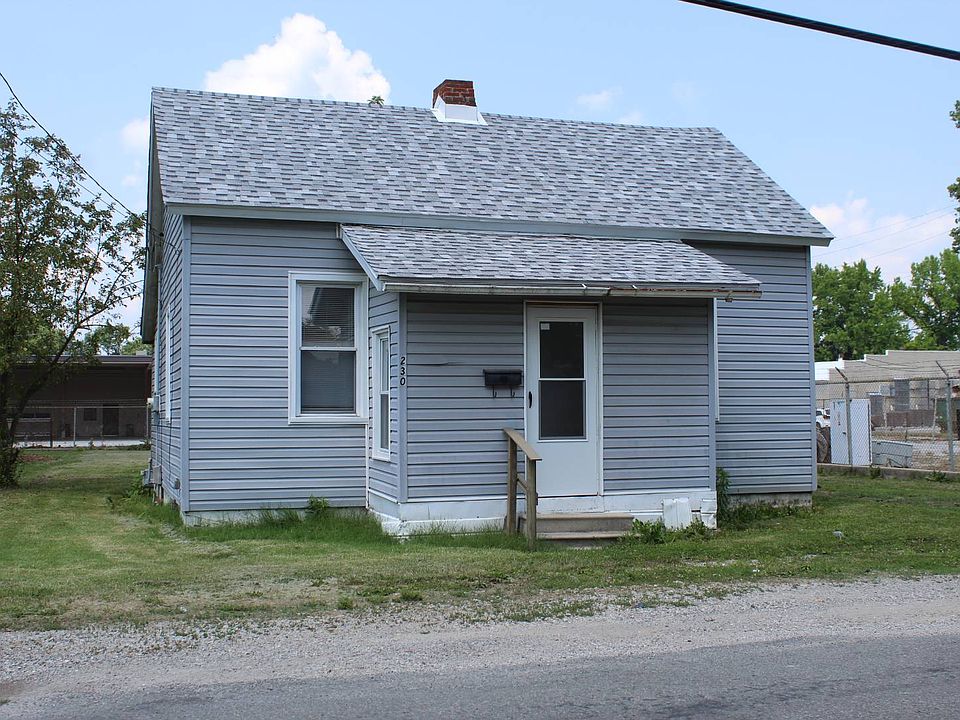 1st image of 230 N East St