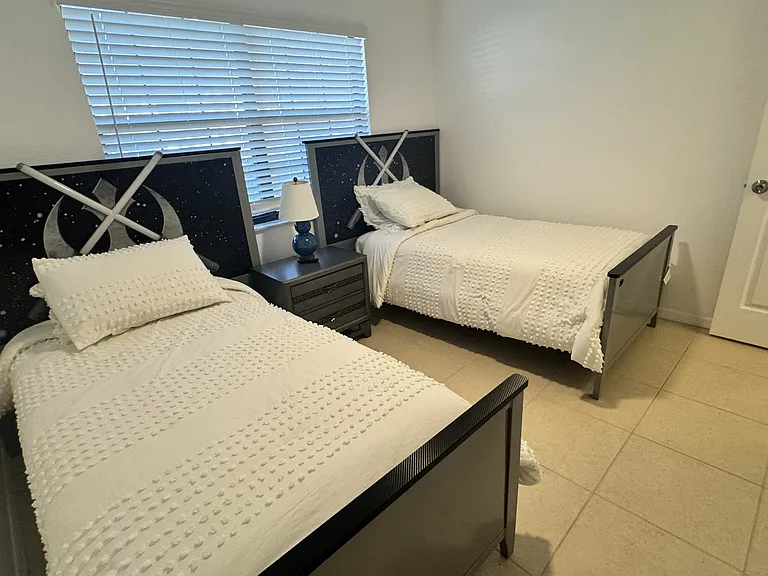 5339 Treetops Dr #5339 — Photo 9