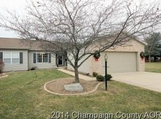 507 Stonecrest, Savoy, IL