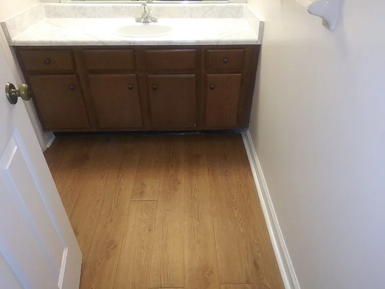 Tusculum Square Apartments and Townhomes — Photo 14