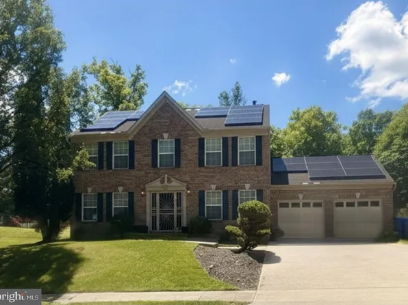 8811 Gladeside Dr, Clinton, MD 20735