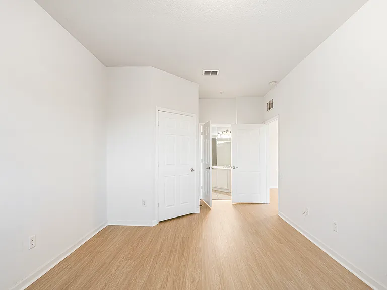 3332 Robert Trent Jones Dr #303 — Photo 7