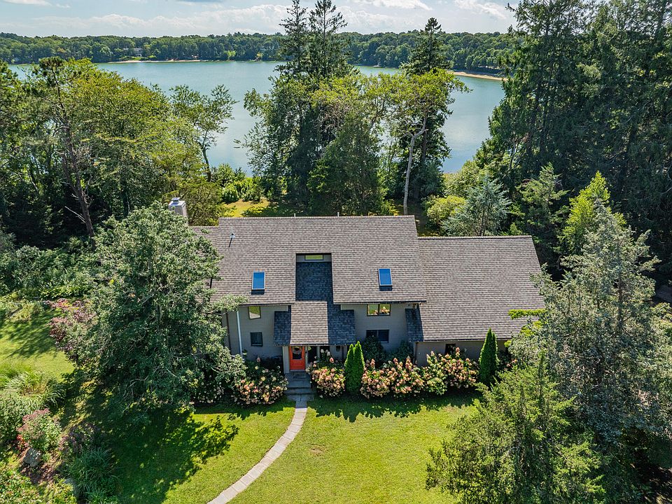 1st image of 32 Reid Lane