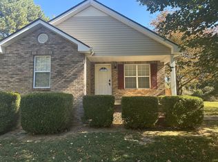 1012 Rachel Ct, Pleasant View, TN 37146