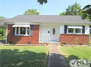 642 E Jefferson St, Pulaski, TN 38478