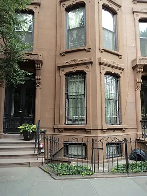 Rented by Sandra K. Pigott, LREB | media 25