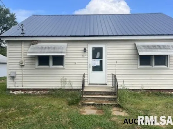 347 Grand Blvd, Evansdale, IA 50707