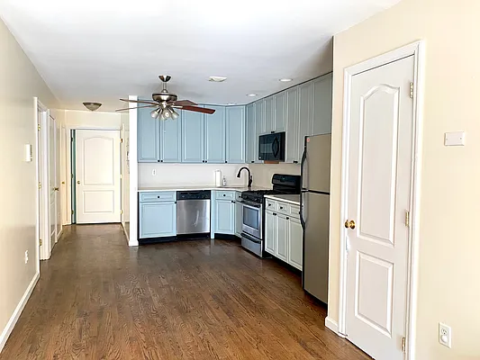 Rented by Compass | media 15