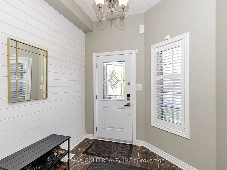 65 Niagara Trl — Photo 6