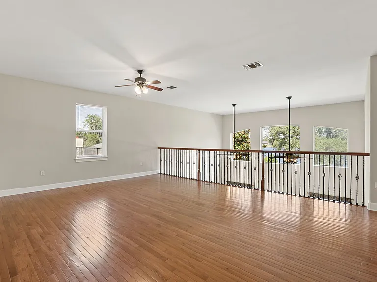 5554 Palm Lake Cir — Photo 45