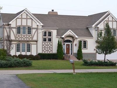 12535 Lakeshore Dr, Pleasant Prairie, WI, 53158