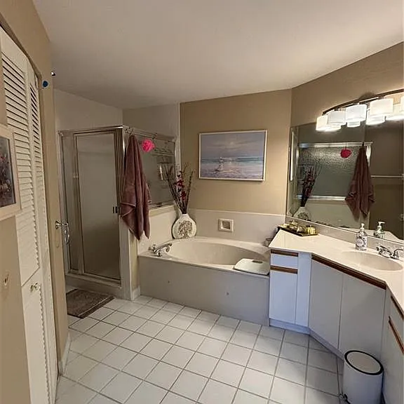 6225 Bellerive Ave #1504 — Photo 11