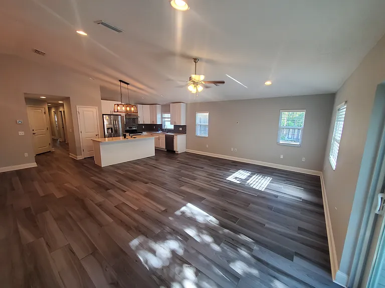 6906 N Highland Ave — Photo 17