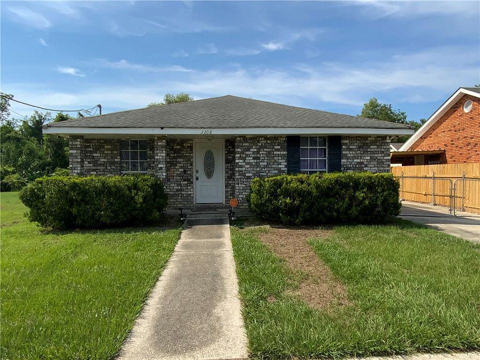 1st image of 3208 Maureen Ln
