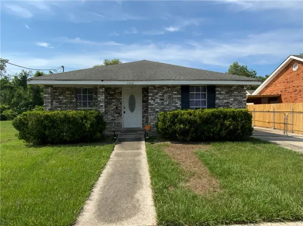 3208 Maureen Ln, Meraux, LA 70075