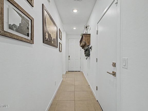 4th image of 8812 W AGORA Lane