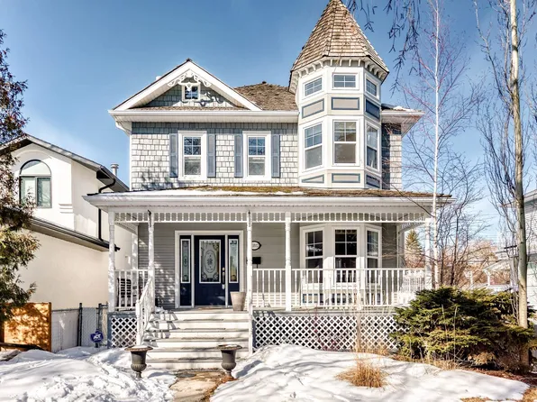 10812 128th St NW, Edmonton, AB T5M 0W2