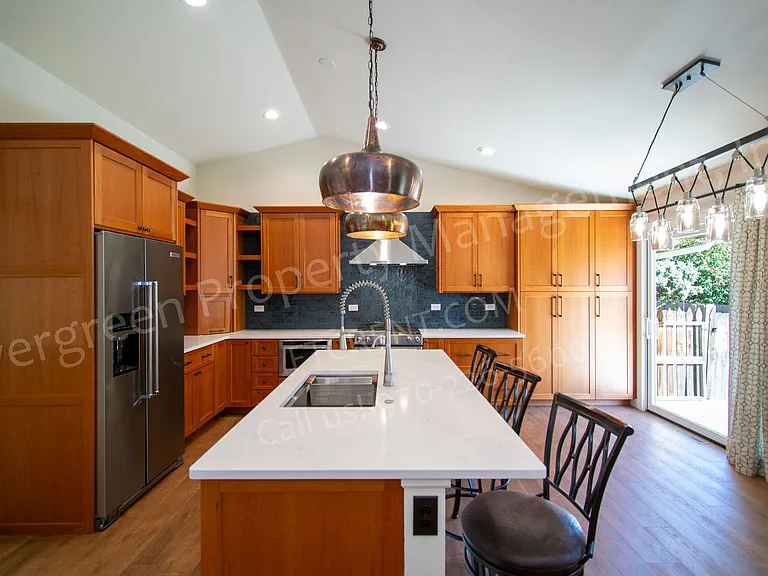 3612 Wescott Ct — Photo 9