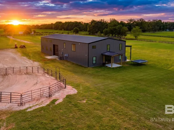 27755 W H Thompson Farm Rd, Loxley, AL 36551