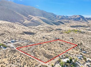 20828 Riverview Rd, Apple Valley, CA 92308