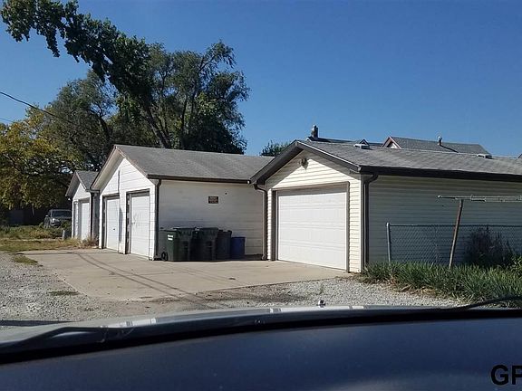 3rd image of 6219 Ballard Ave