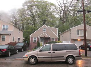 450 W Lookout Ave, Hackensack, NJ 07601