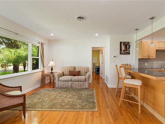 5th image of 1611 Margate Ave
