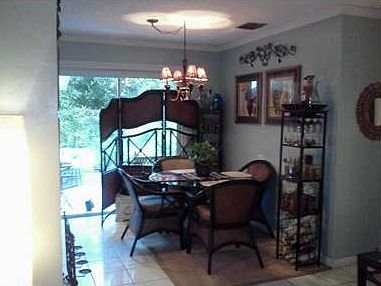 3rd image of 2513 Havana Dr