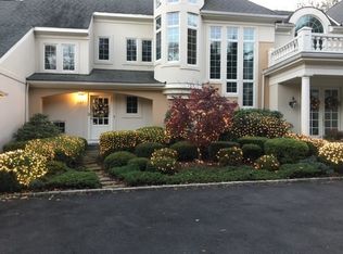 3 Puritan Woods Rd, Rye, NY 10580