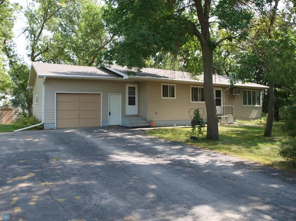 15918 21st St S, Comstock, MN 56525