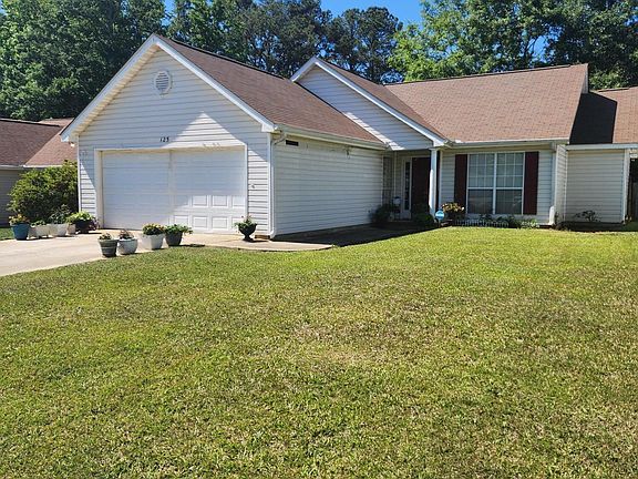 4th image of 125 Crest Mont Dr