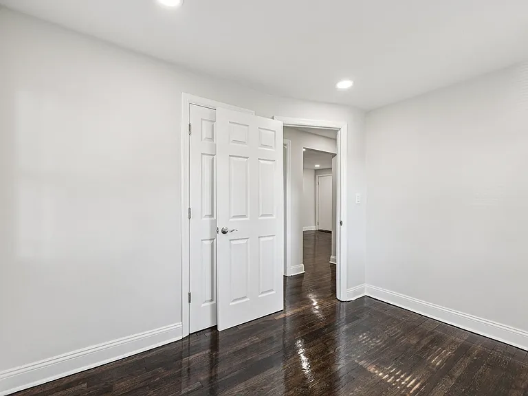 Eagle Rock Apartments — Photo 16