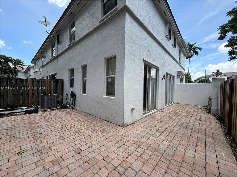 4094 SW 159th Ave #9 — Photo 14