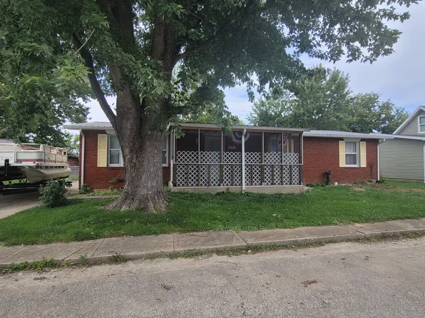 2035 Van Bibber Lake Est, Greencastle, IN 46135