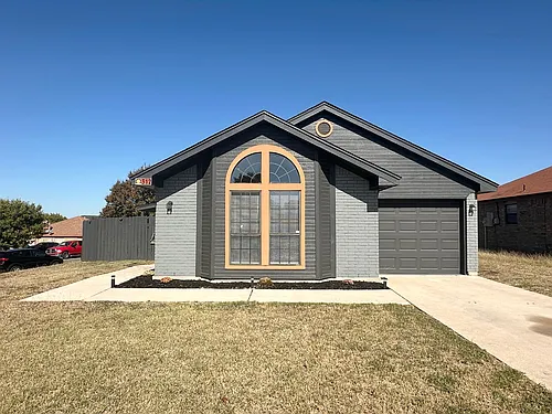 312 Bronc Dr Photo 1