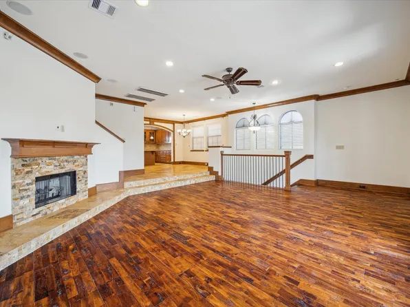 3614 Lancashire Ln, Houston, TX 77027