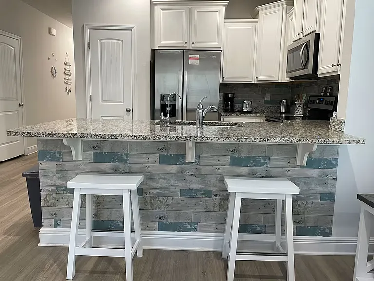7574 Shadow Lake Dr — Photo 2