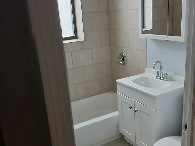 7121 S Euclid Ave #201 — Photo 7