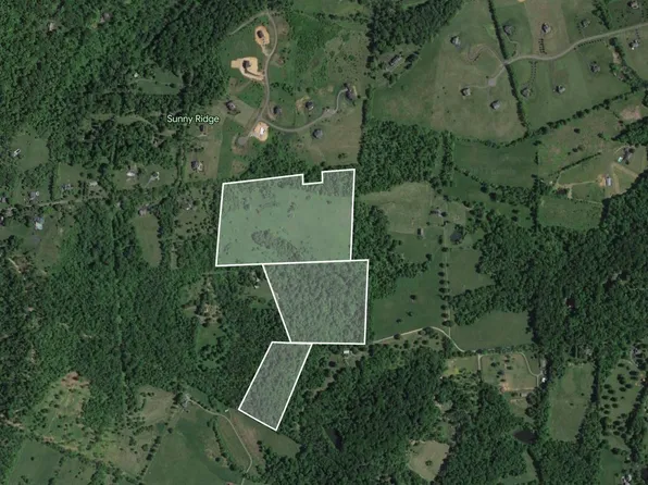Cherry Grove Ln, Round Hill, VA 20141