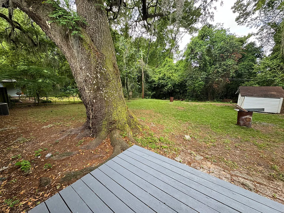 3609 Oakland Dr