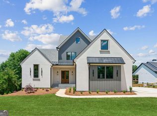 7188 Williams Rd, Flowery Branch, GA 30542