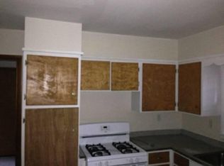 204 W Fillmore Ave, Charleston, IL 61920