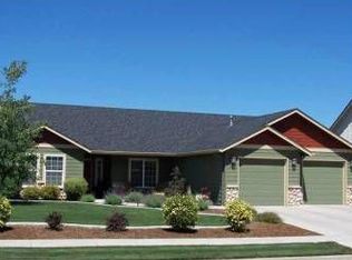 4952 Mimosa Cir, Sweet Home, OR 97386