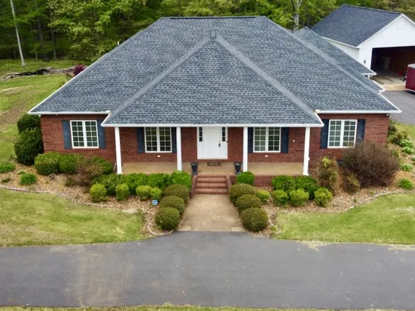 25 Max Dr, Paris, TN 38242