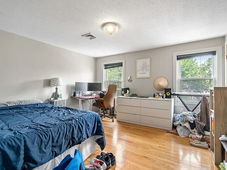 28 I St #1 — Photo 8