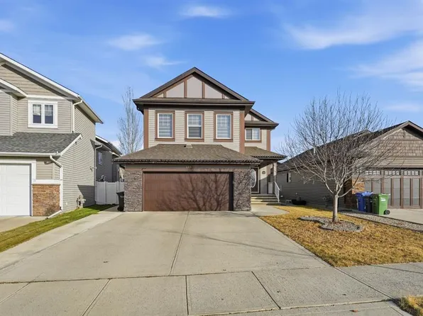205 SW Van Slyke Way, Red Deer, AB T4R 0N7