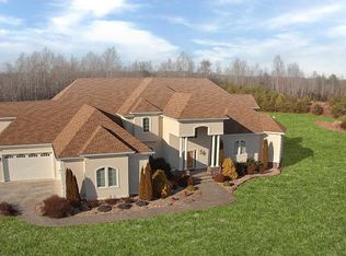 732 Chapel Grove Rd, Evington, VA 24550